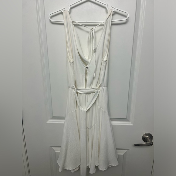 She + Sky Cowl Neck Dress - Picture 3 of 6